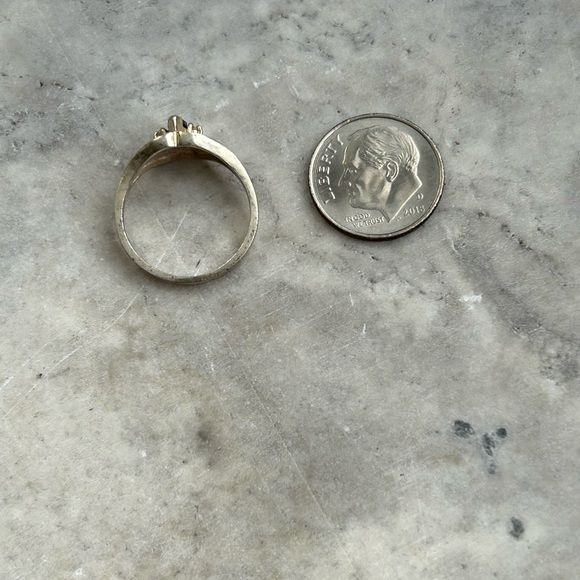 Elegant Blue Gemstone Gold Plated Ring Vintage Simulated Marquise Sapphire - Picture 7 of 8